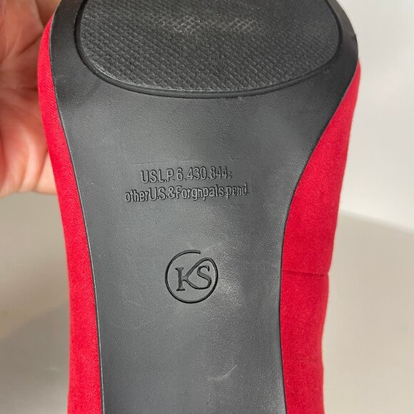 Karen Scott Red Faux Suede Pointed Toe Kitten Heel Pumps Soft Step Sz 8 - Picture 9 of 11